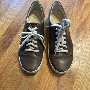 Ecco women’s  Leather Sneakers with White Laces